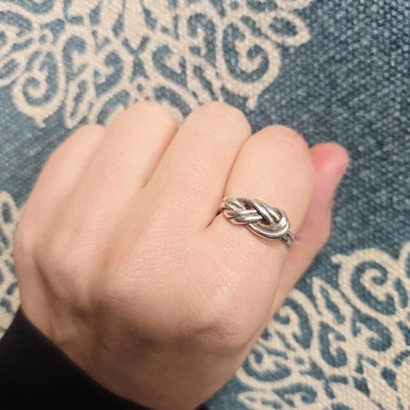 Vintage 925 Sterling Silver Rope Knot Ring, size 8 - Picture 3 of 13